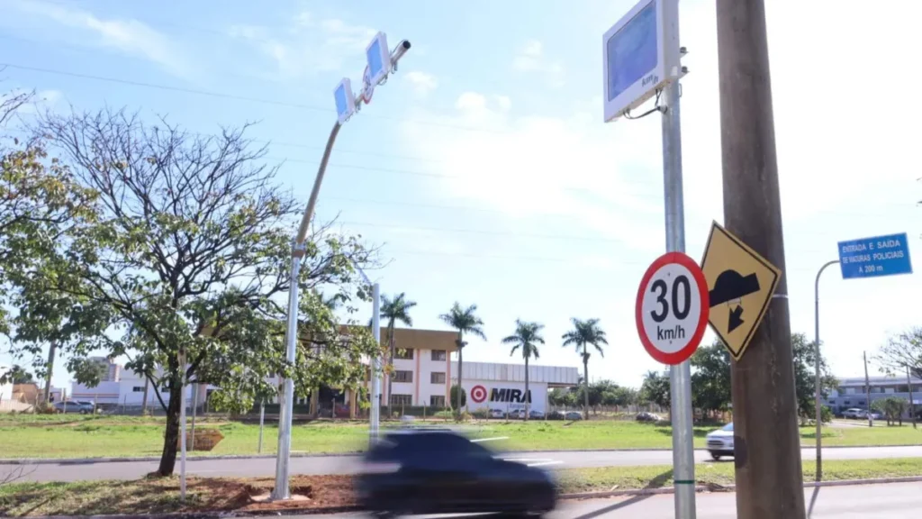 Novo radar na João Arinos terá limite de 30 km/h a partir de amanhã