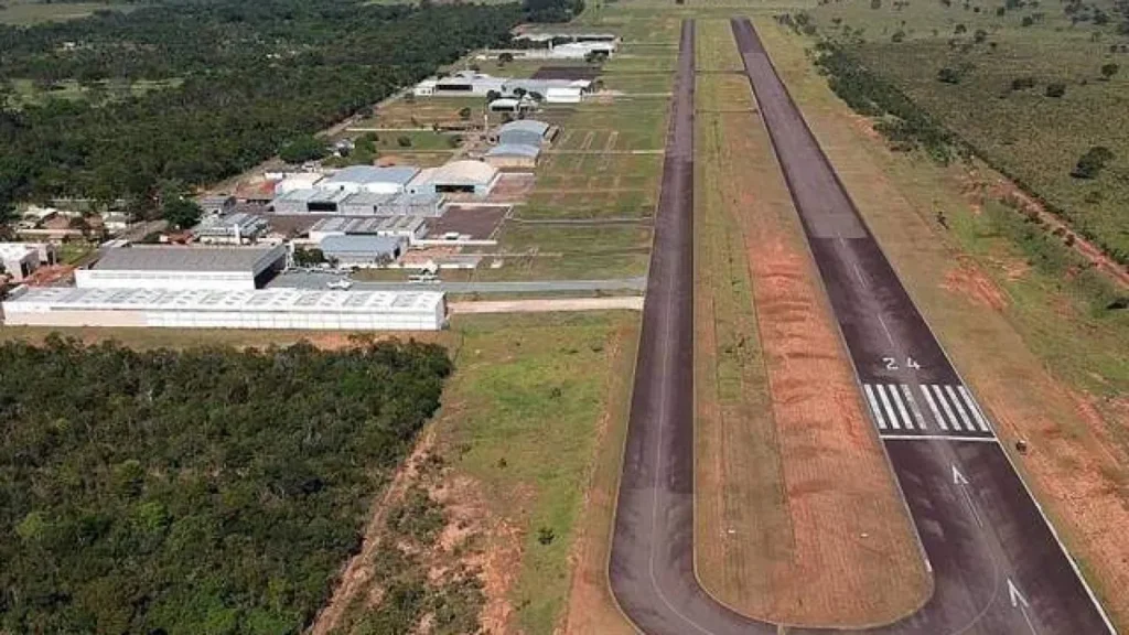 Queda de avião em MS: pista só permite voo visual e neblina vira foco
