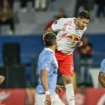 Bragantino vence Sporting Cristal e enfrenta Atlético-MG