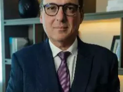 Todos nós nos tornamos reis