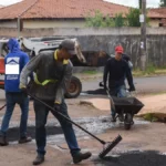 Prefeitura de Campo Grande investe R$ 25 mi em asfalto para tapa-buracos