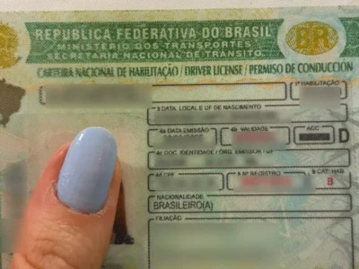 CNH para menores de 18? Participe da enquete